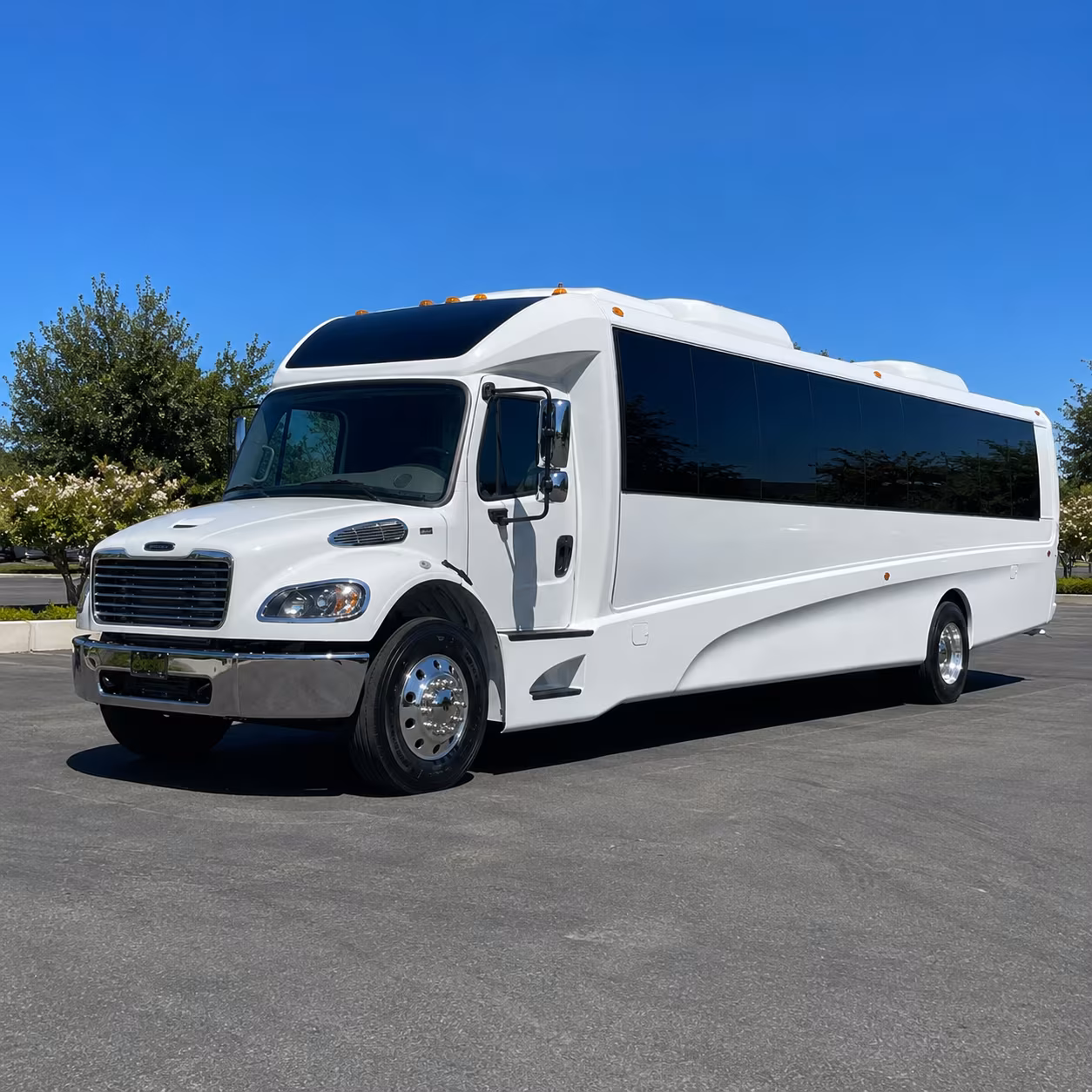 la verne bus rentals