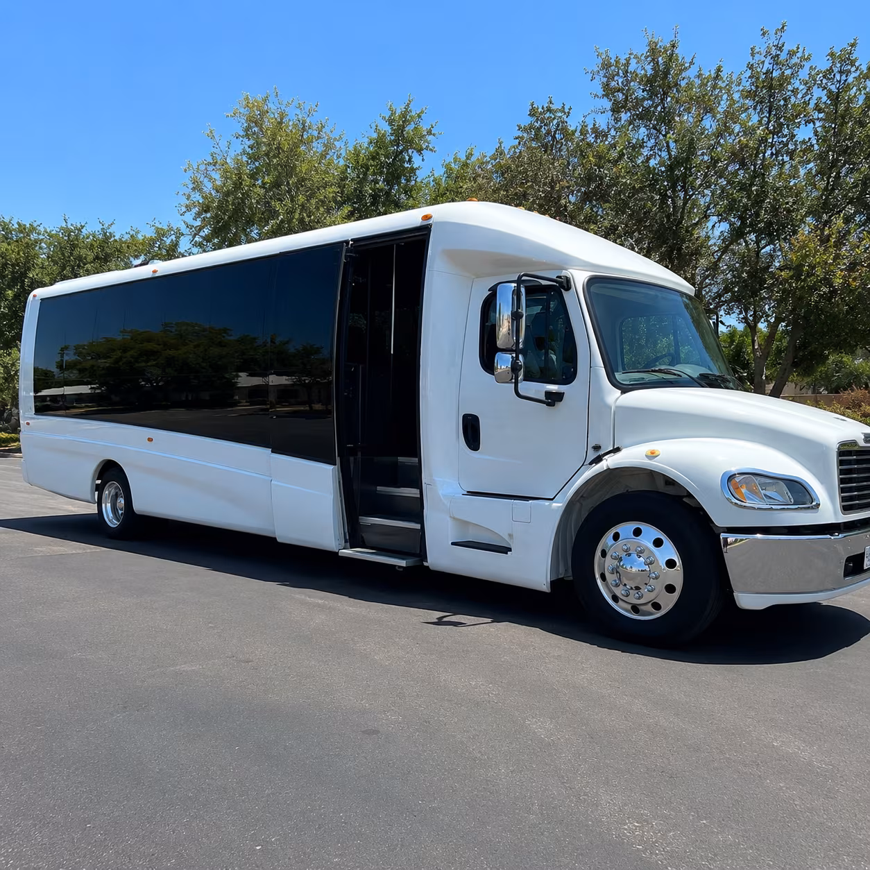 la verne use a la verne bus rental for your next convention